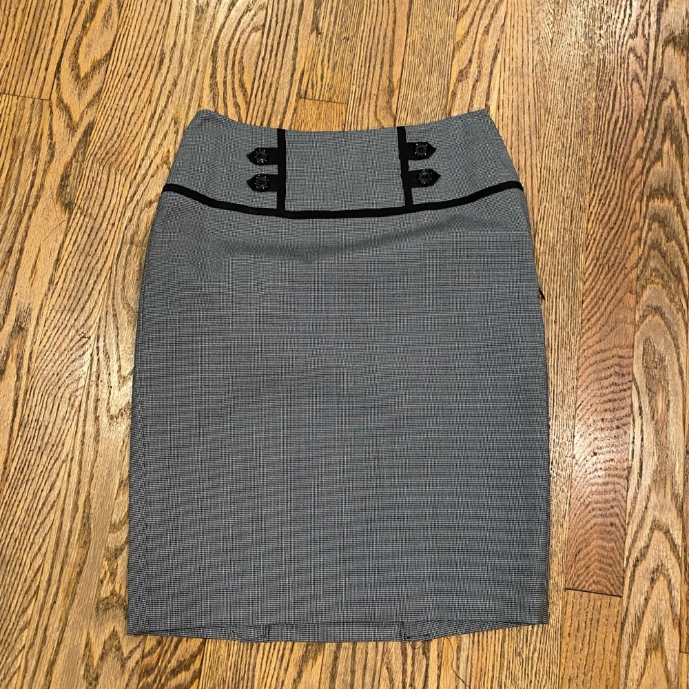 Pencil skirt from the limited